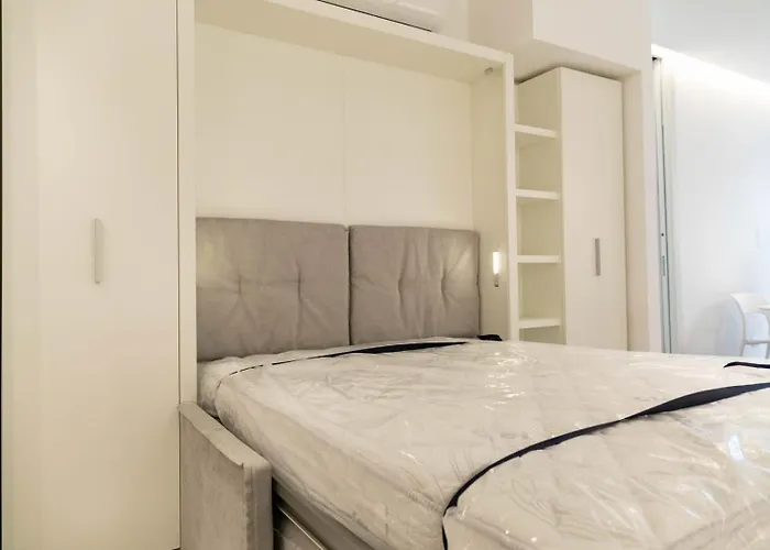 Simon's House Apartman *